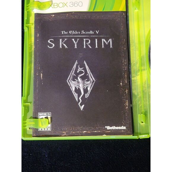 Elder Scrolls 5 Skyrim for Xbox 360 - Picture 3 of 5